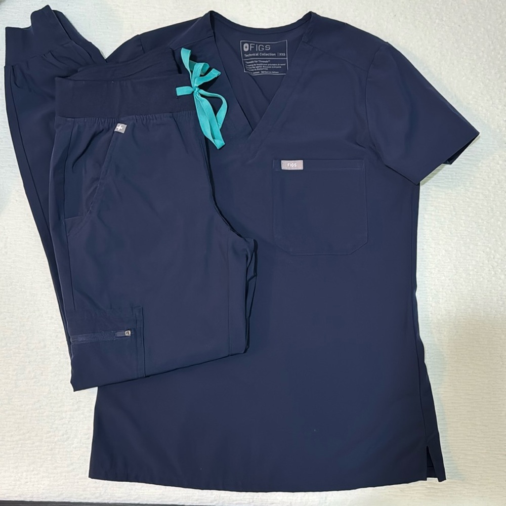 Freex Figs Navy XXS both top and bottom